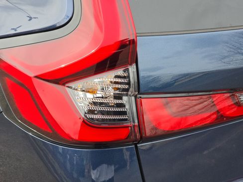 Used 2026 Honda CR-V TrailSport image 31