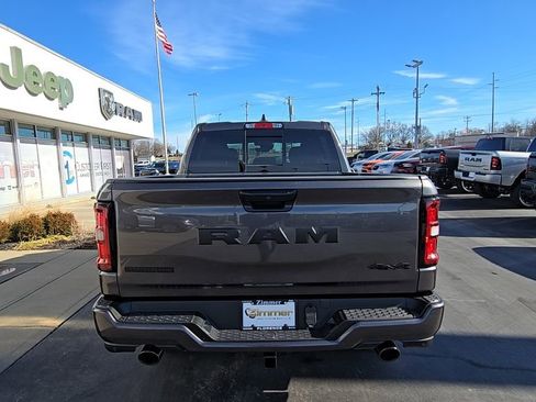 New 2026 RAM 1500 Big Horn AWD/4WD image 7
