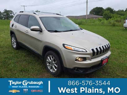 Used 2014 Jeep Cherokee Latitude w/ Comfort/Convenience Group