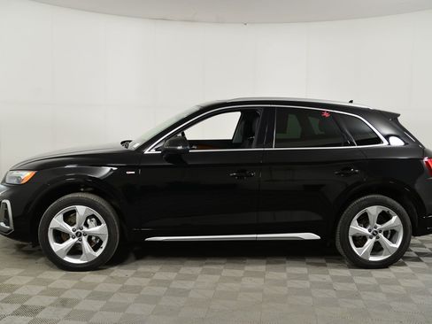 Certified 2023 Audi Q5 2.0T Premium Plus w/ Premium Plus Package image 2