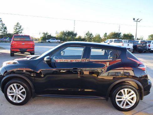Used 2015 Nissan Juke S image 2