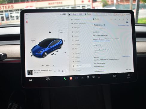 Used 2021 Tesla Model 3 Long Range AWD/4WD image 33