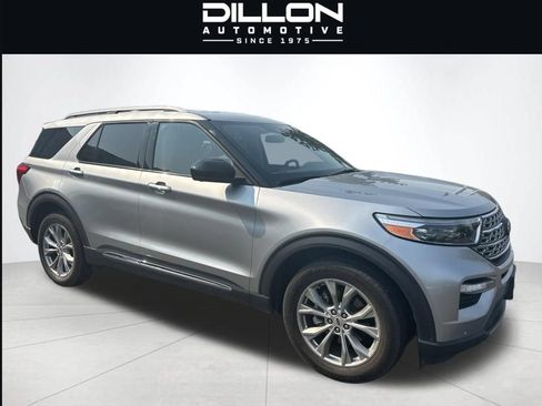 Used 2023 Ford Explorer Limited AWD/4WD image 4