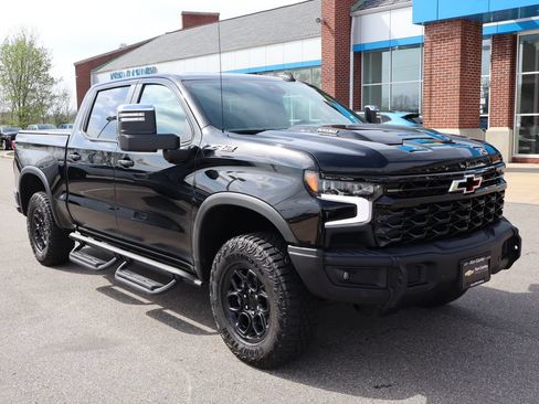 Certified 2024 Chevrolet Silverado 1500 ZR2 w/ ZR2 Bison Edition AWD/4WD image 3