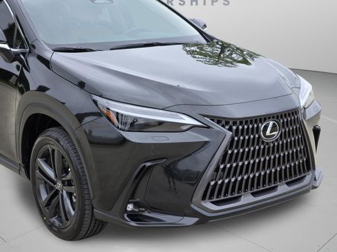 Used 2025 Lexus NX 450h+ AWD w/ Accessory Package (2T) image 28