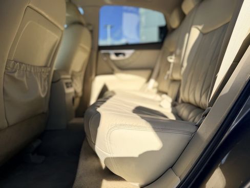 Used 2011 INFINITI FX35 2WD w/ Premium Pkg image 14