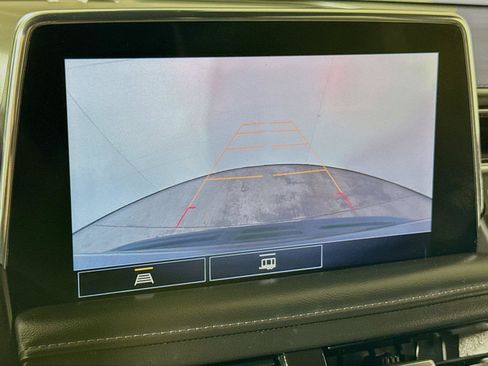 Used 2021 Chevrolet Tahoe LT RWD image 12