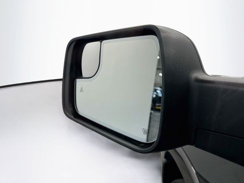 Used 2025 RAM 1500 Big Horn AWD/4WD image 16