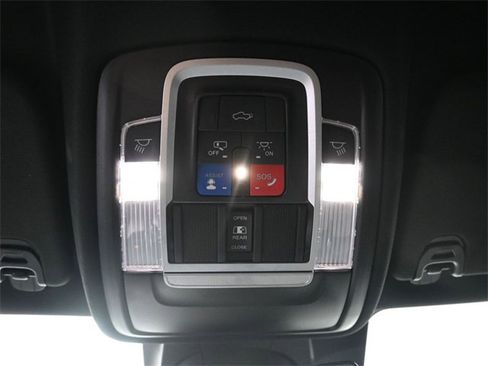 Used 2023 RAM 1500 Laramie image 18