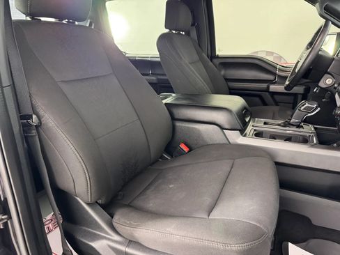 Used 2019 Ford F150 XLT w/ Equipment Group 302A Luxury AWD/4WD image 33