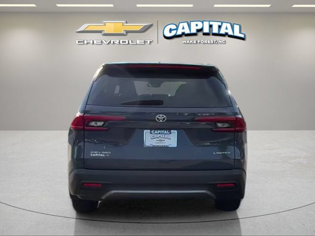 Used 2024 Toyota Grand Highlander AWD Hybrid image 4