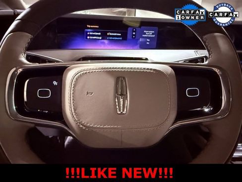 Used 2025 Lincoln Nautilus Premier w/ Equipment Group 102A image 27