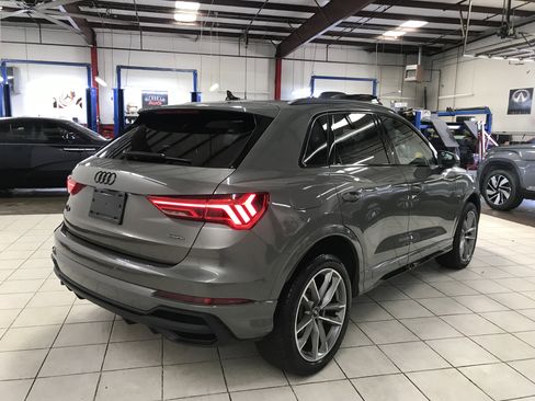 Used 2023 Audi Q3 2.0T Premium Plus w/ Premium Plus Package image 4