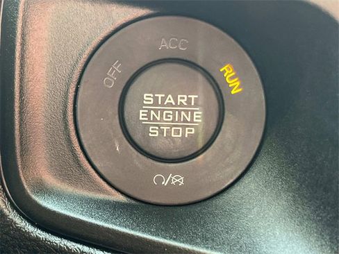 Used 2024 Jeep Wrangler Sport S image 22