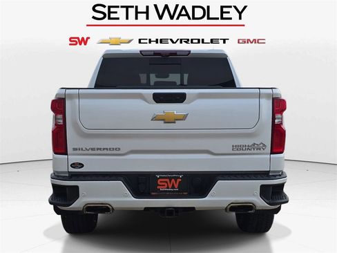 Used 2024 Chevrolet Silverado 1500 High Country w/ Technology Package image 6
