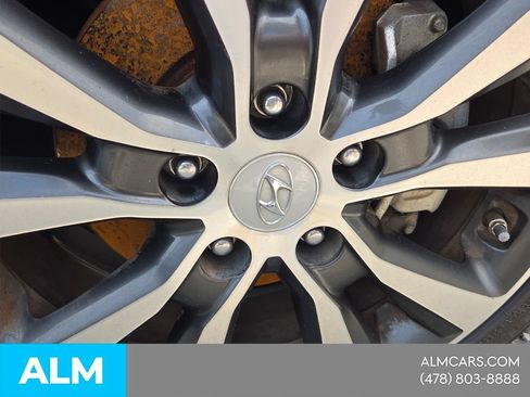 Used 2018 Hyundai Elantra GT FWD image 6