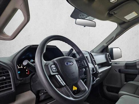 Used 2018 Ford F150 XL w/ Equipment Group 101A Mid image 9