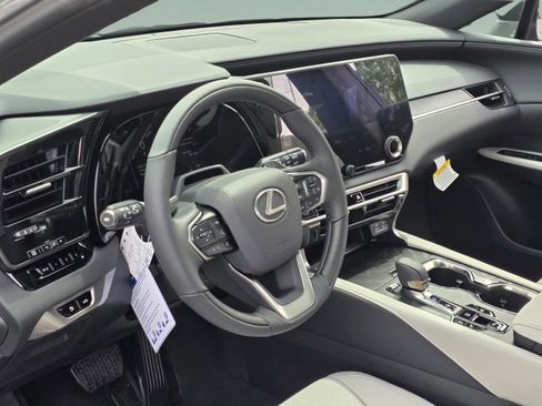 New 2026 Lexus RX 350h AWD/4WD image 22