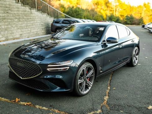 Used 2024 Genesis G70 2.5T w/ Sport Prestige Package image 10