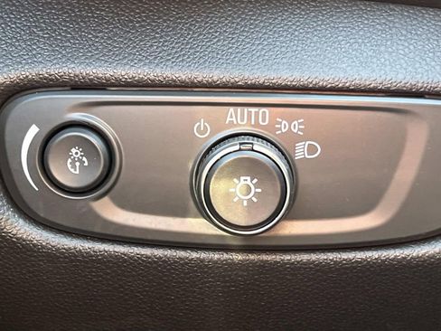 Certified 2024 Chevrolet Blazer LT w/ Convenience Package image 27