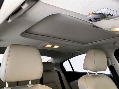 Used 2020 MAZDA MAZDA6 Touring image 22