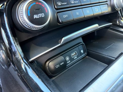 Used 2020 Kia Stinger GT1 image 20