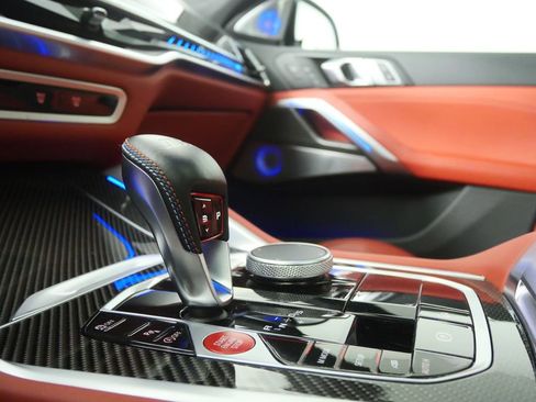 Certified 2025 BMW X6 M Competition w/ Executive Package image 29