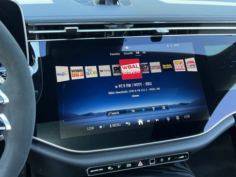 New 2026 Mercedes-Benz E 53 AMG e 4MATIC Sedan image 16