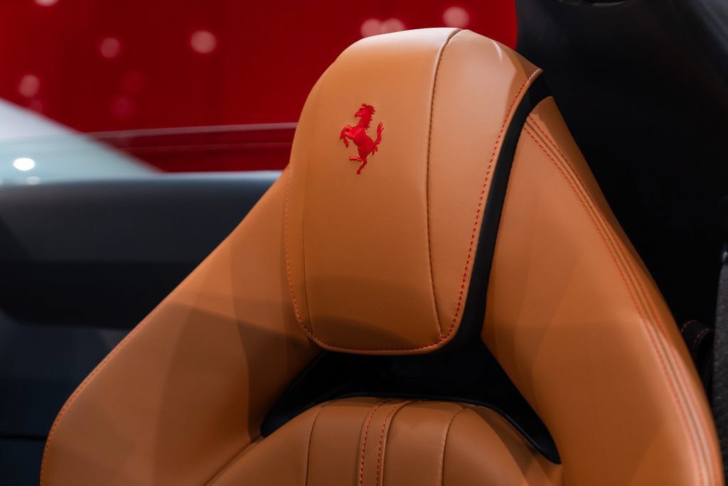 Certified 2023 Ferrari 812 GTS RWD image 6