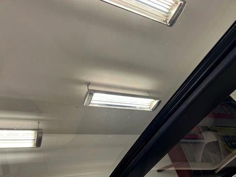 Used 2022 Mercedes-Benz GLE 350 4MATIC w/ AMG Line Exterior image 31