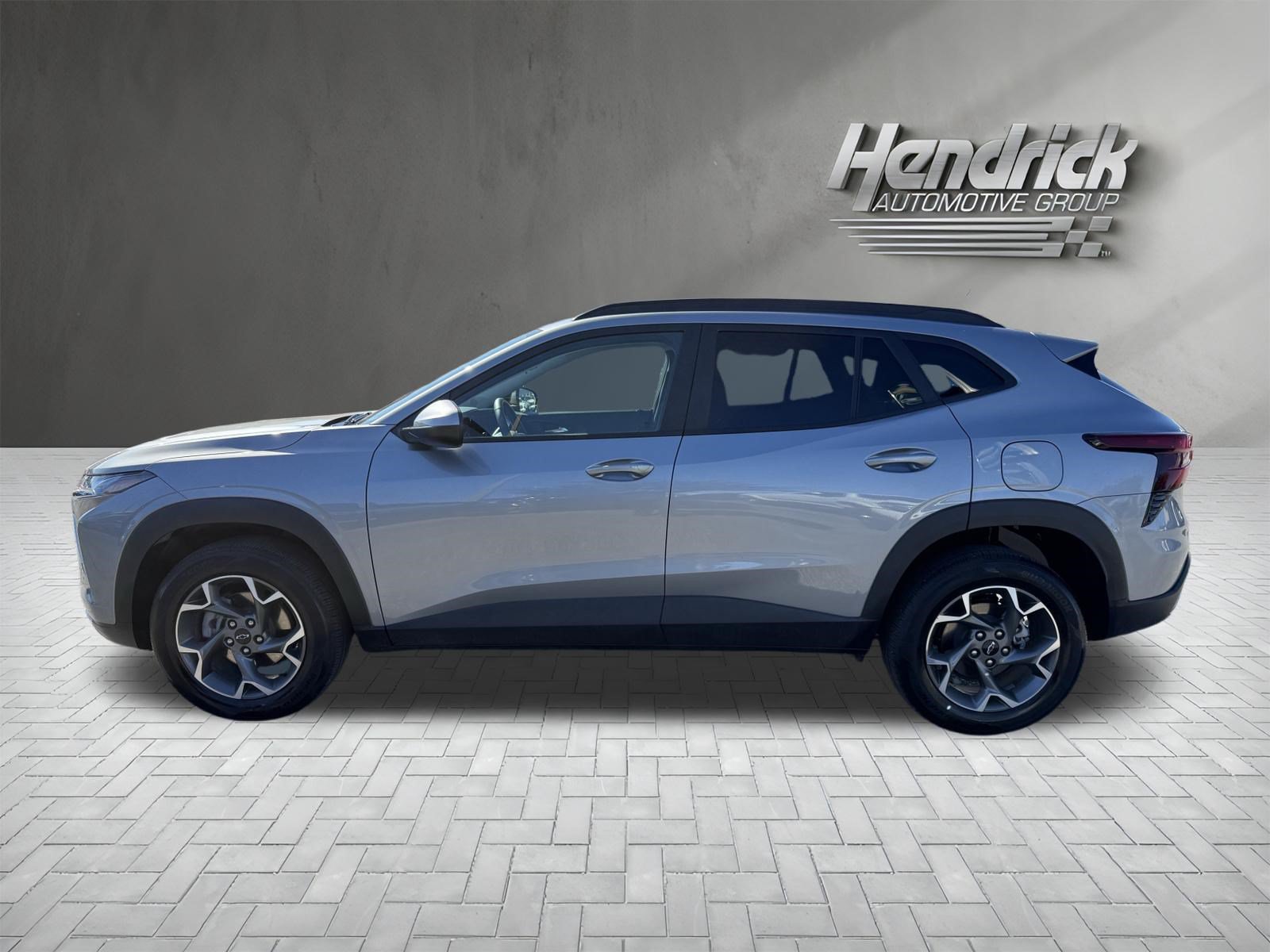 Used 2026 Chevrolet Trax LT w/ Driver Confidence Package FWD image 8