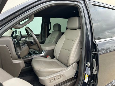 Used 2024 GMC Sierra 2500 SLT w/ SLT Premium Package image 11