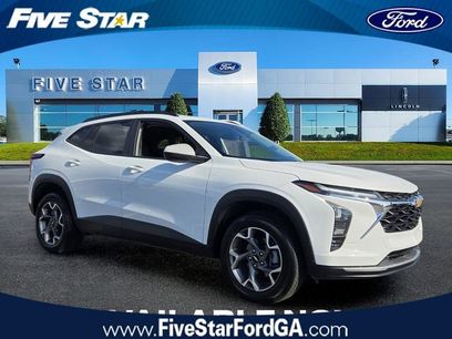 Used 2025 Chevrolet Trax LT