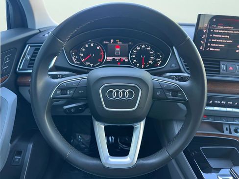 Used 2023 Audi Q5 2.0T Premium w/ Convenience Package AWD/4WD image 18
