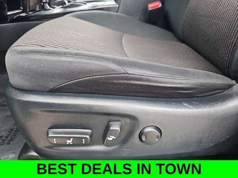 Used 2023 Toyota 4Runner TRD Off-Road AWD/4WD image 27