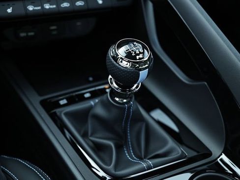 New 2025 Hyundai Elantra N image 16