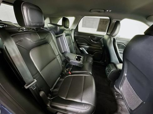 Used 2022 Lincoln Corsair AWD w/ Equipment Group 101A image 29