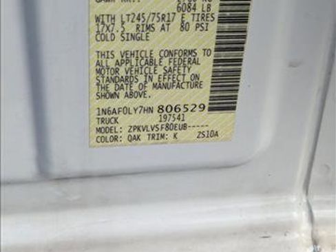 Used 2017 Nissan NV 3500 SL image 22