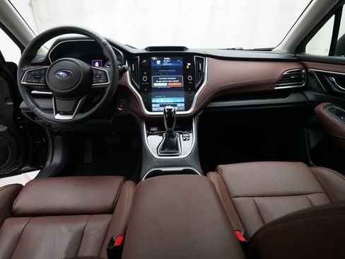 Used 2024 Subaru Outback Touring XT image 5