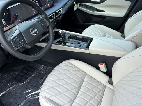 New 2026 Nissan Sentra SL image 11