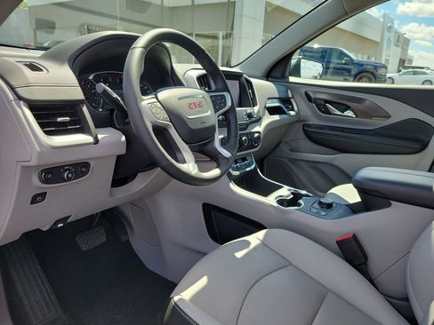 Used 2024 GMC Terrain SLT w/ Infotainment Package II AWD/4WD image 21
