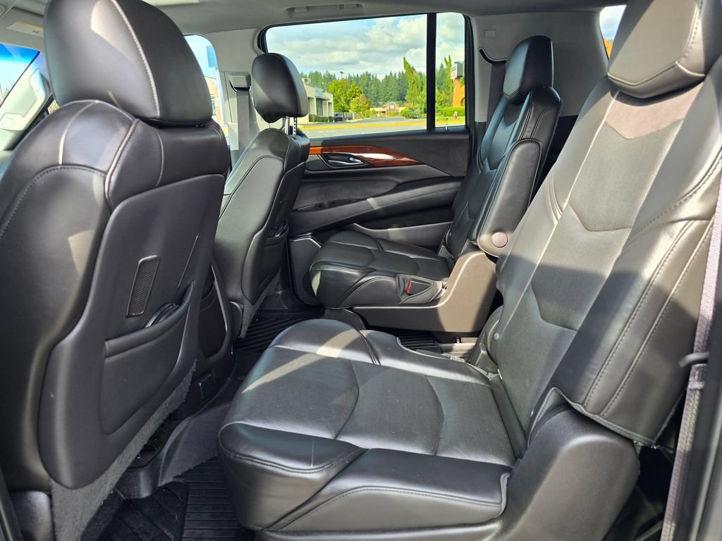 Used 2015 Cadillac Escalade ESV Premium AWD/4WD image 19