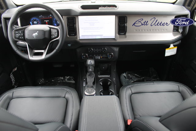 New 2026 Ford Bronco Outer Banks AWD/4WD image 12