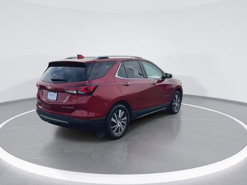 Used 2023 Chevrolet Equinox Premier image 8