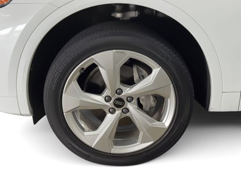 Certified 2023 Audi Q5 2.0T Premium Plus w/ Premium Plus Package image 12