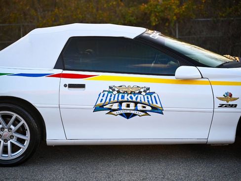 Used 1997 Chevrolet Camaro Z28 image 11