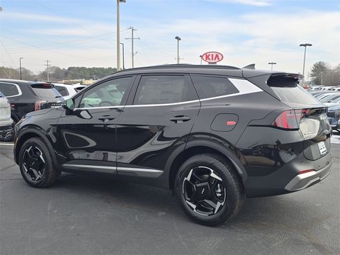 New 2026 Kia Sportage EX image 5