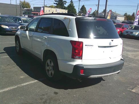 Used 2008 Suzuki XL7 Luxury image 3