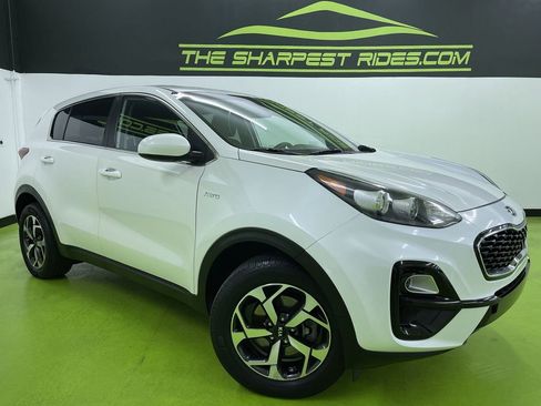 Used 2021 Kia Sportage LX image 1