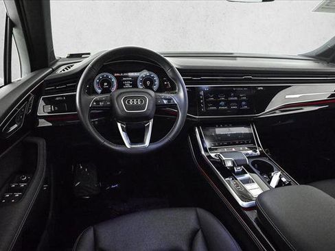 Certified 2025 Audi Q7 3.0T Premium Plus w/ Premium Plus Package image 19